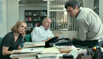 Spotlight stars Rachel McAdams, Michael Keaton and MArk Ruffalo as journalists ready to settle the score.