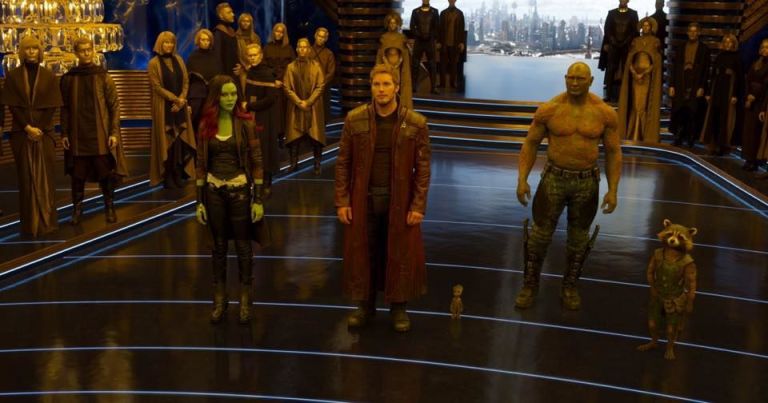 gallery-1486477910-guardians-of-the-galaxy-vol-2-team